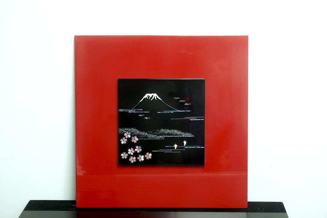 Cashew Lacquer Interior Panel - Mt.Fuji and Cherry Blossoms (30x30x2cm)